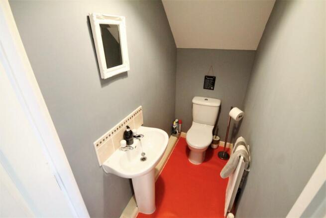 Cloakroom/WC