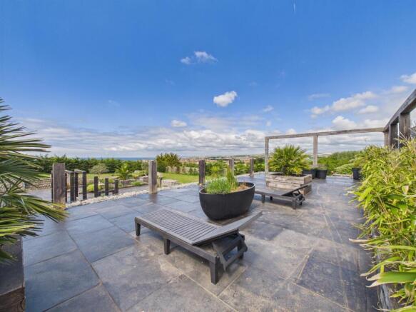 kitchen terrace.jpg