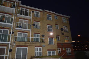 Flat 26, 1 Churchill Court, Albert Road, Ilford IG1 1NG