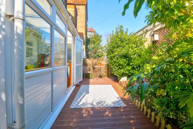 Rear Garden2