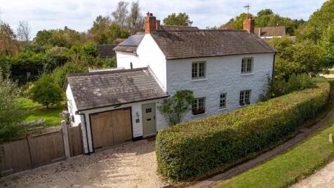 Stone Cottage, 13 Little London Green, Oakley, Aylesbury, HP18 9QL