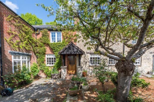 White House Cottage