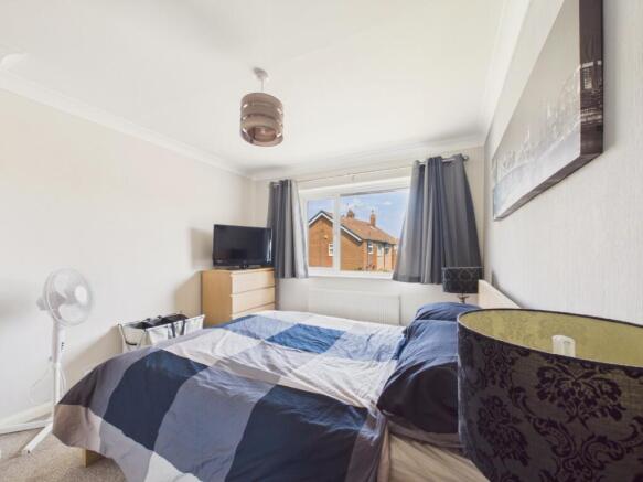 3 bed Semi-Detached for sale Image 9