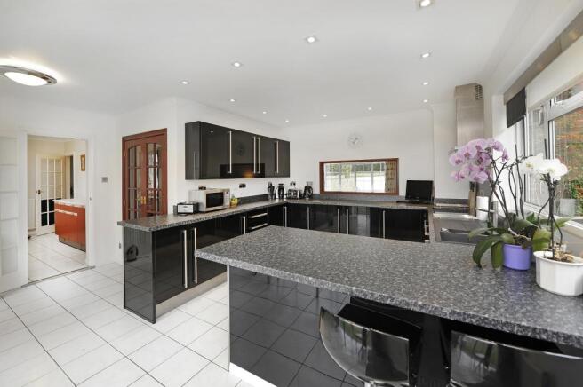 Kitchen/Breakfast