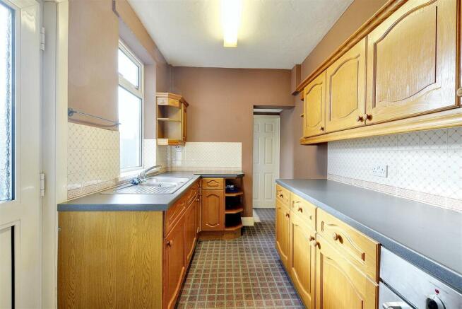 Kitchen_1.jpg