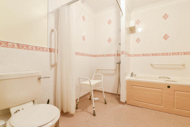 1 bed Apartment for sale Image 9