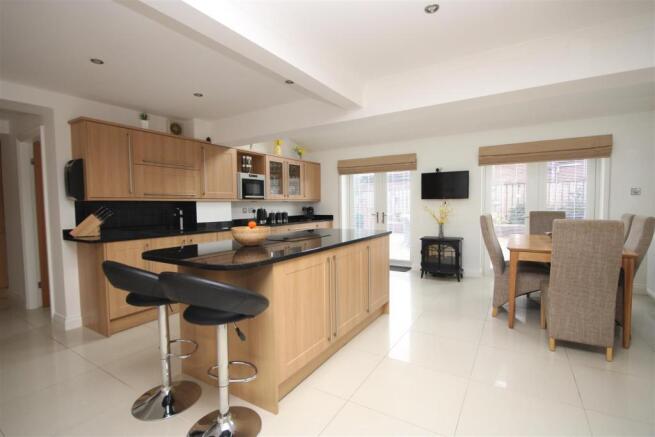 Kitchen/Diner/Family Room
