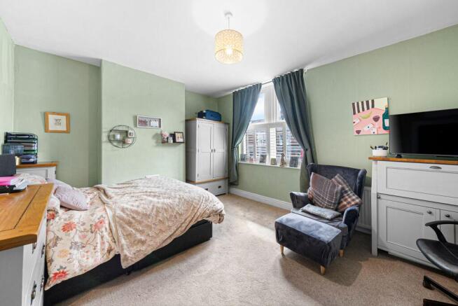 4 bed Terraced for sale Image 8