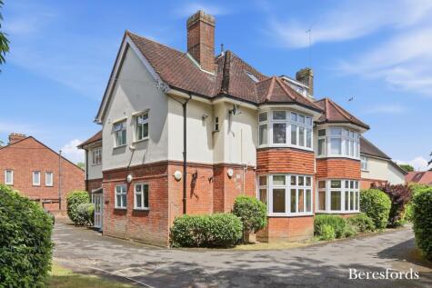 Glendale Close, Shenfield, CM15