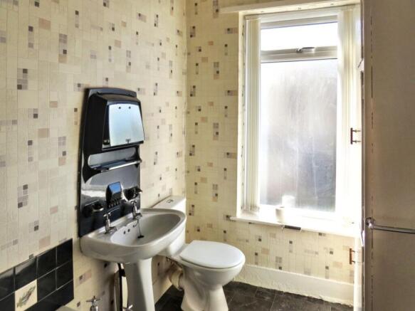 Photo 10