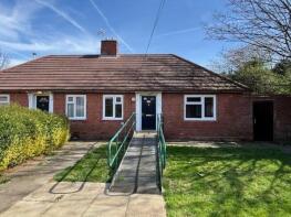 33, Grove Square, New Ferry CH62 5BD