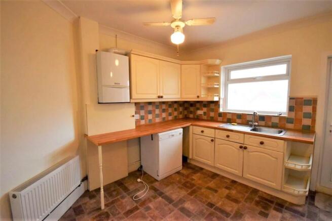 KITCHEN DINER..jpg