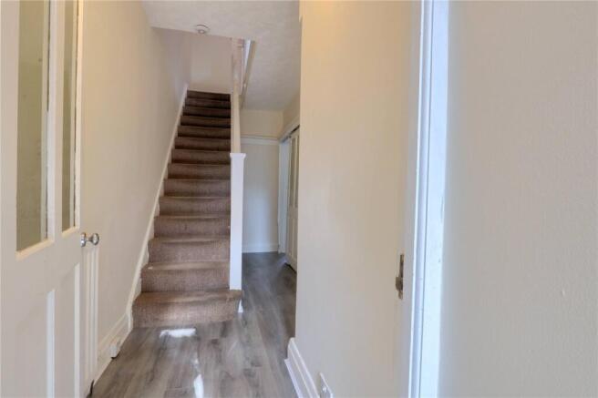 4 bed Semi-Detached for sale Image 10