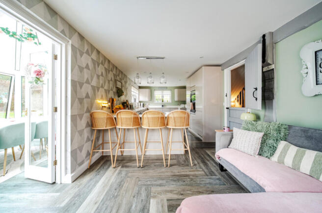 1441508-26-69df9e...