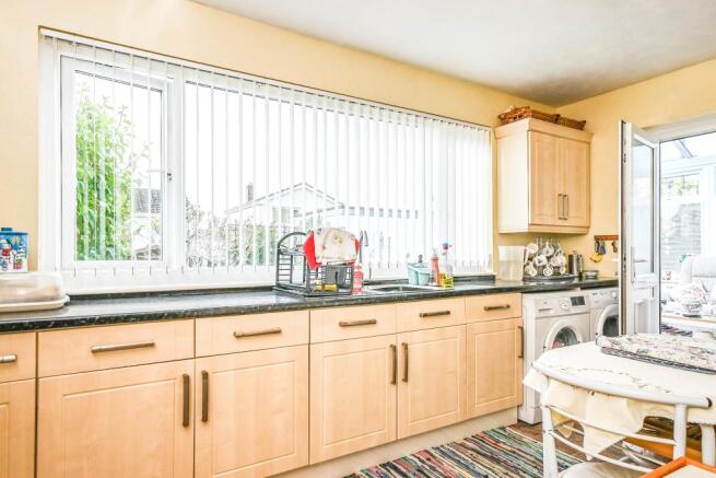 Kitchen/breakfast ro