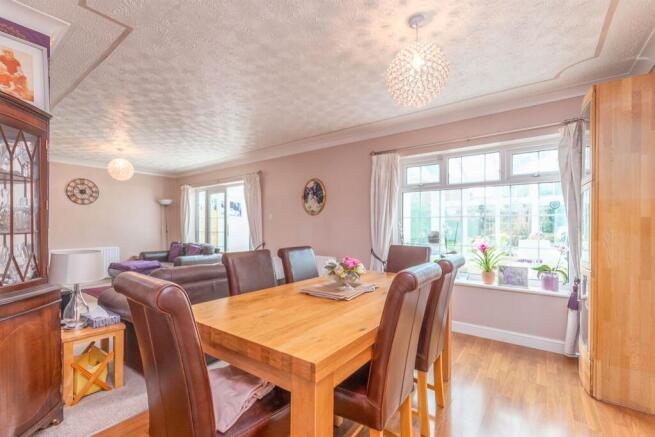 Lounge Dining Room