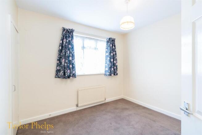 Bedroom 1.jpg