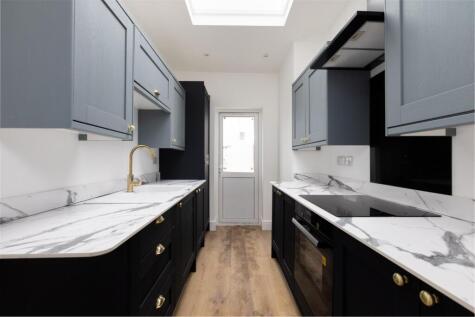 All Hallows Road, Easton