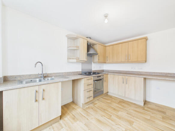 3 bed Town House for sale Image 10