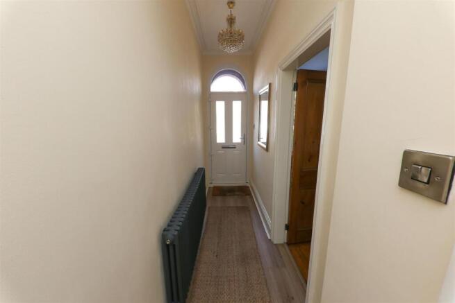 3 bed Terraced for sale Image 6