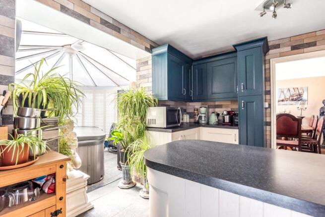 Kitchen/Breakfast