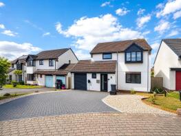 4, Chartwell Close, Paignton TQ3 3LT