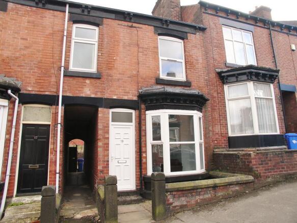 3 bed Terraced to rent Image 9