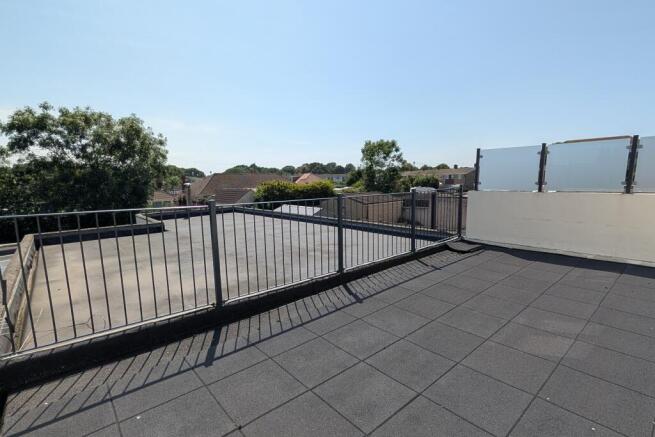 SUN DECK