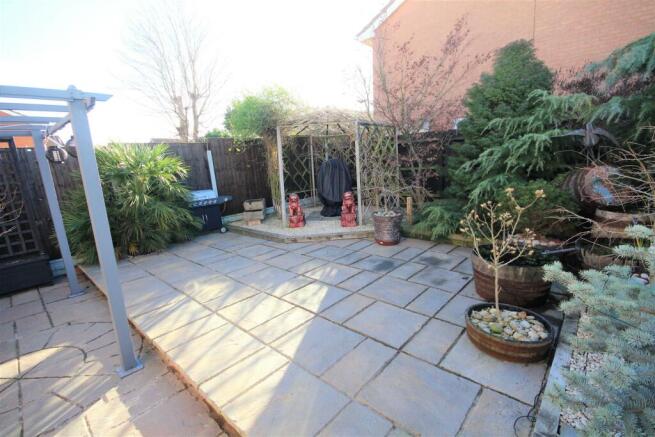 garden 2.jpg
