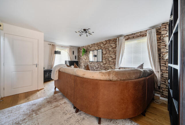 Green Crescent, Frampton Cotterell, Bristol, Gloucestershire, BS36 photo 4