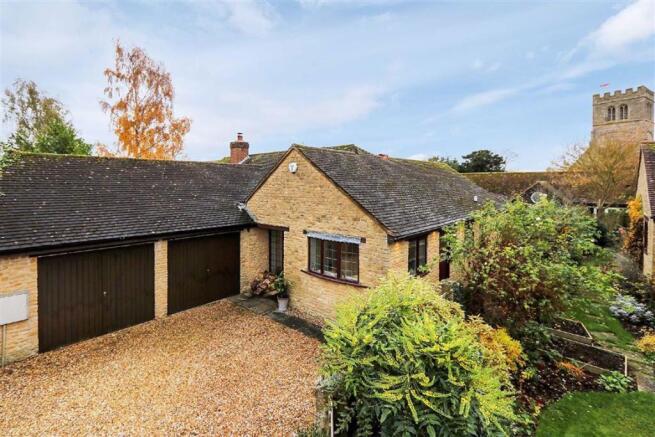 DOUBLE GARAGE