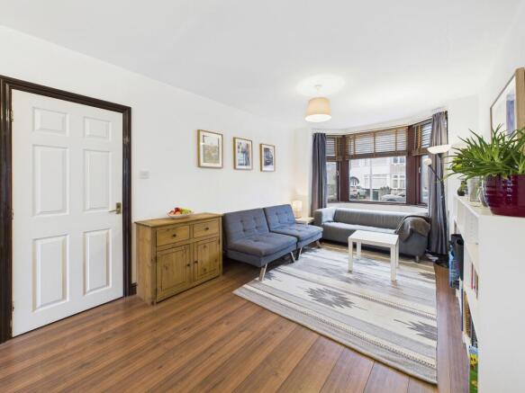 CAM05192G0-PR0194-STILL003