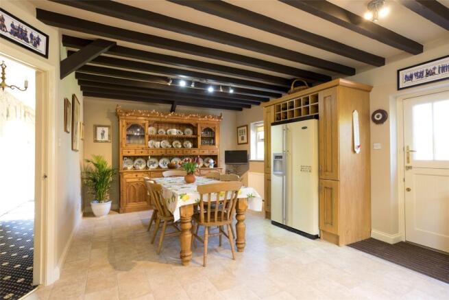 Breakfasting Kitchen