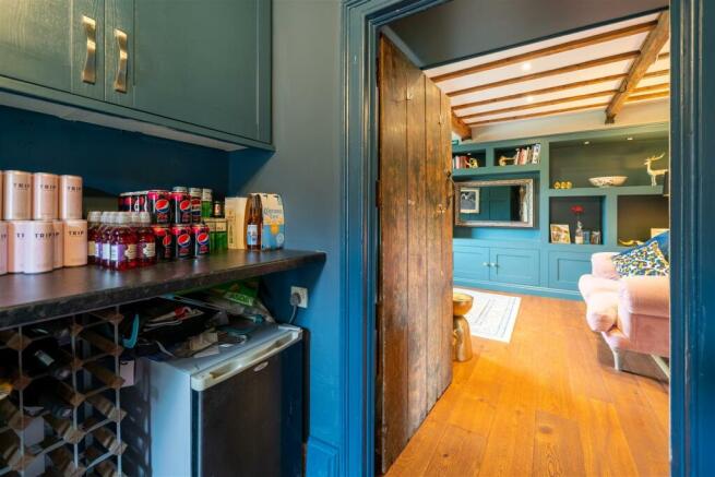Living room - pantry-4.jpg