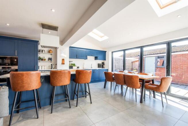 Kitchen/Diner/Family Room