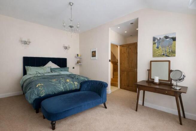 2 bed Terraced for sale Image 10