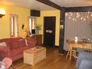 Sitting/Dining Room