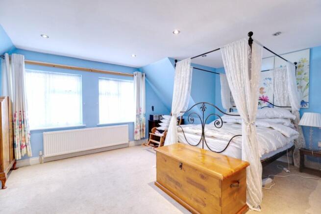 Photo 11