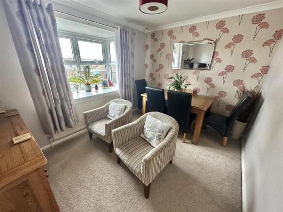 3 bed Detached for sale Image 6
