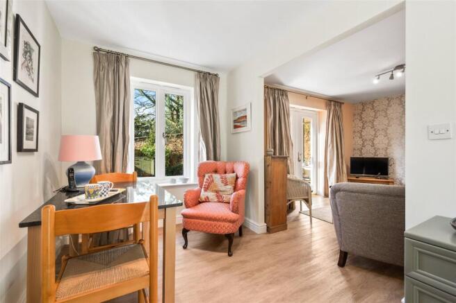 3 bed Detached for sale Image 8
