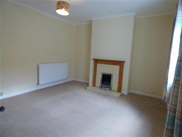 LIVING ROOM VIEW 2