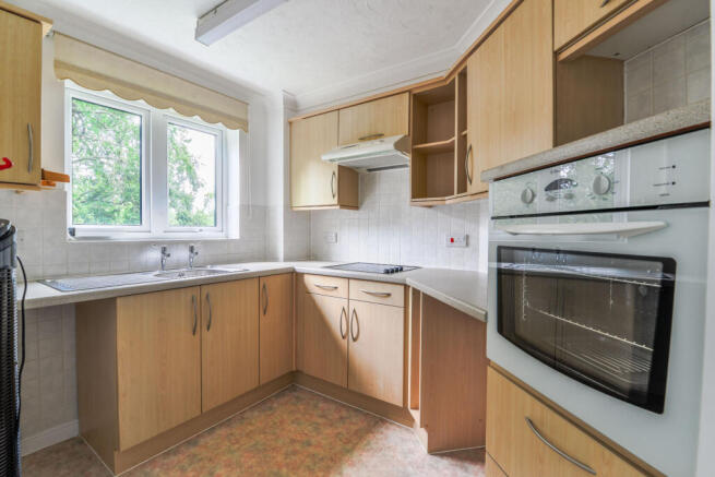 1 bed Apartment for sale Image 7
