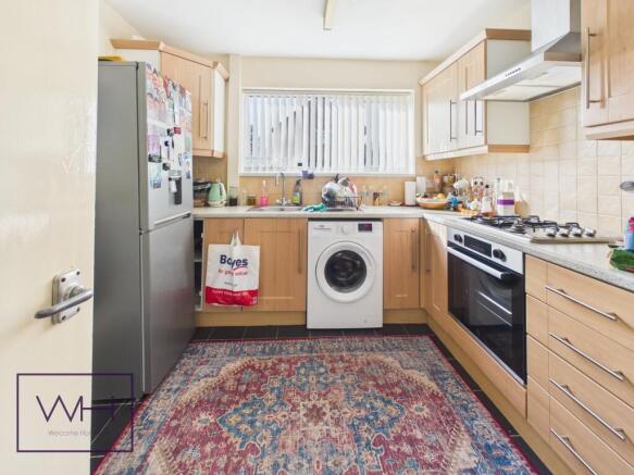 CAM04980G0-PR0119-ST