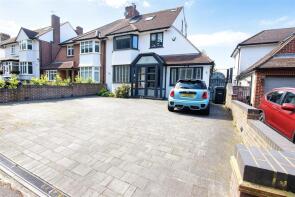 25, Enfield Road, Enfield EN2 7ES