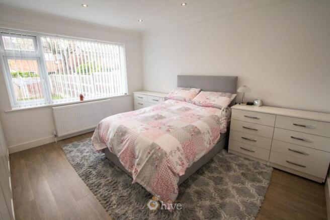 2 bed Semi-Detached for sale Image 8