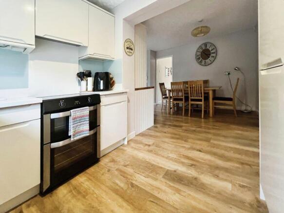 Kitchen breakfast room