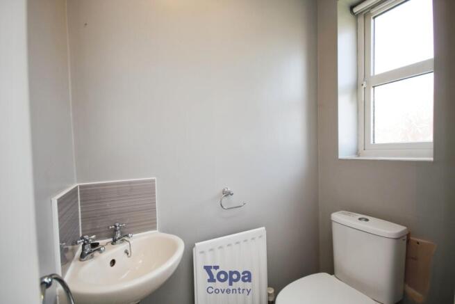 F05d8857-Cloakroom.JPG