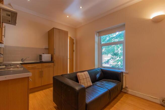 Llantwitt Street 3-2.jpg