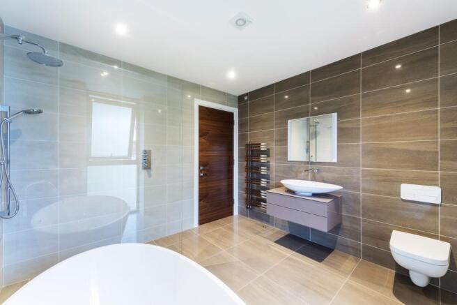 bathroom (Email)