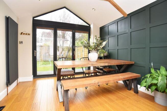 3 bed House for sale Image 5